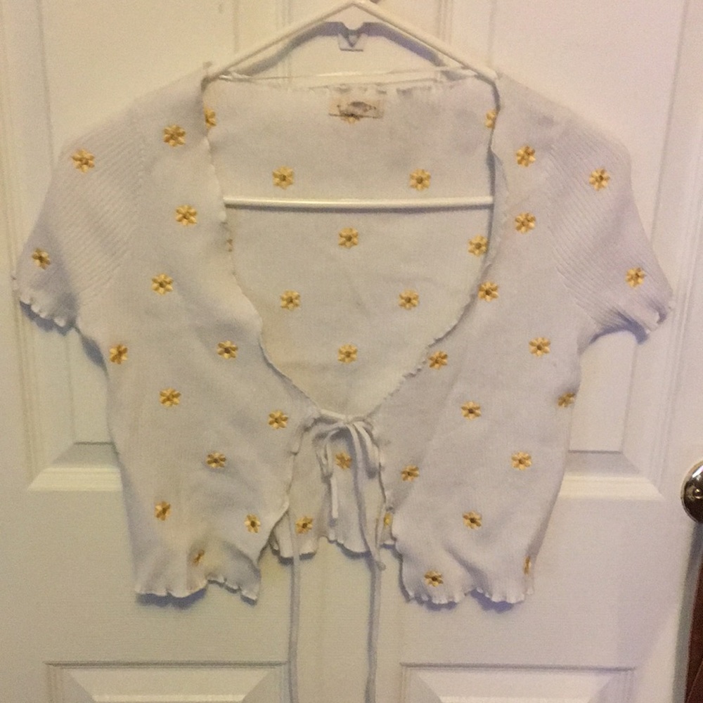 Open tie shirt from la hearts